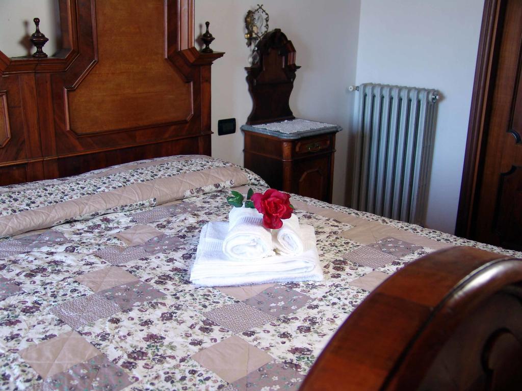Casa Vacanze Cascina Campagnola Pozzolengo Exteriör bild